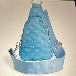 Blue purse crossbody Spring Break? Coco and Carmen Rhea NWT 60.00